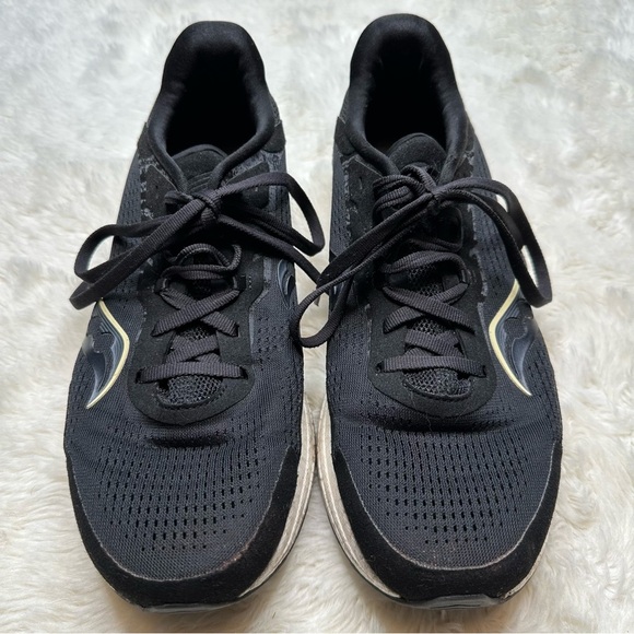 Saucony Freedom 4 Sneakers Black & White Size 9 - Picture 1 of 16